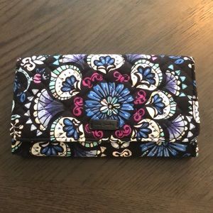 Vera Bradley wallet